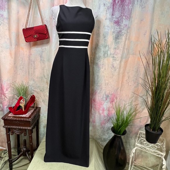 VTG๐Papell Boutique Timeless Sheath Black & White Dress with long Slit - Picture 2 of 15